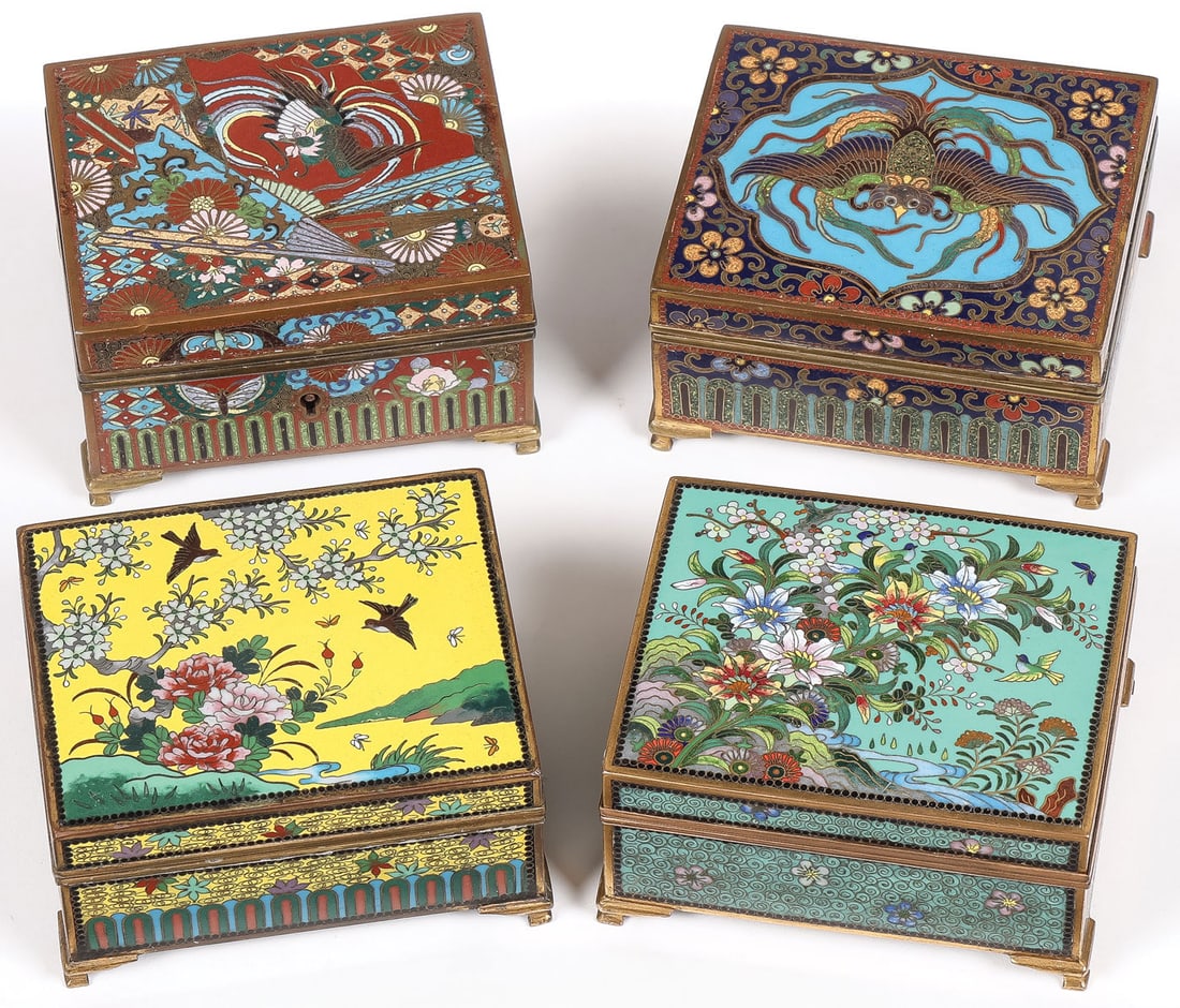 4 JAPANESE CLOISONNE BOXES, MEIJI: 4 JAPANESE CLOISONNE BOXES, MEIJI. Comprising four finely cloisonne enameled Japanese boxes, Meiji. Each resting on gilt bracket feet, the hinged lid of each decorated with various images including ex