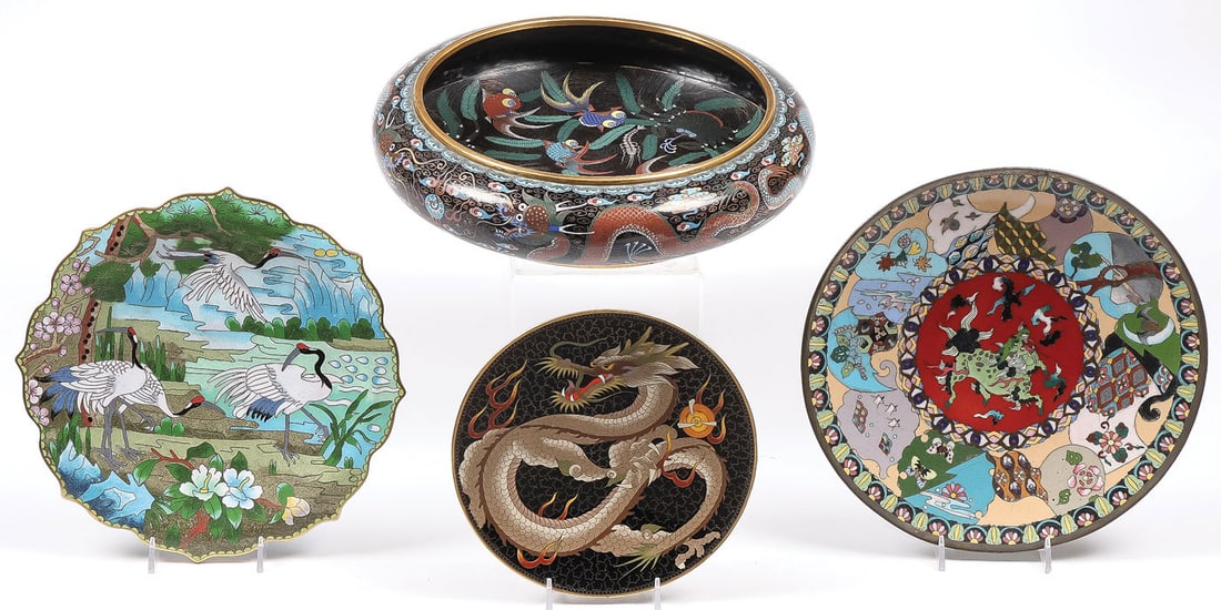 CHINESE AND JAPANESE CLOISONNE: CHINESE AND JAPANESE CLOISONNE. Comprising four individual pieces, including a very fine Chinese dragon bowl, the interior finely decorated with fish, crabs, and shrimp, the sides banded with dragons 
