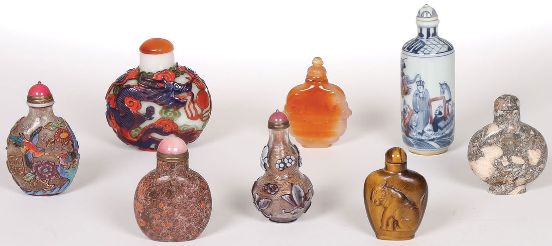 8 CHINESE SNUFF BOTTLES (1 of 3)