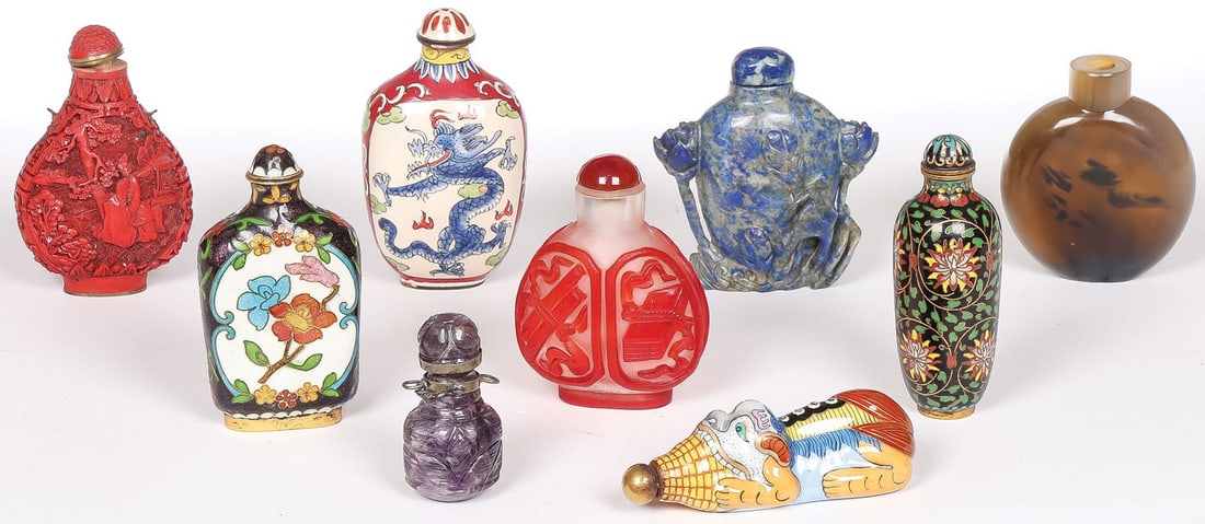 9 CHINESE SNUFF BOTTLES (1 of 2)