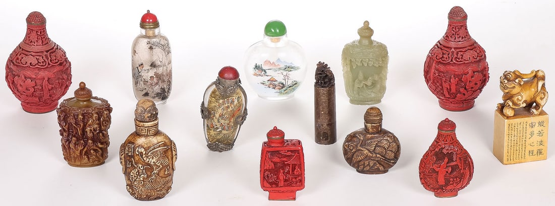 10 CHINESE SNUFF BOTTLES (1 of 3)