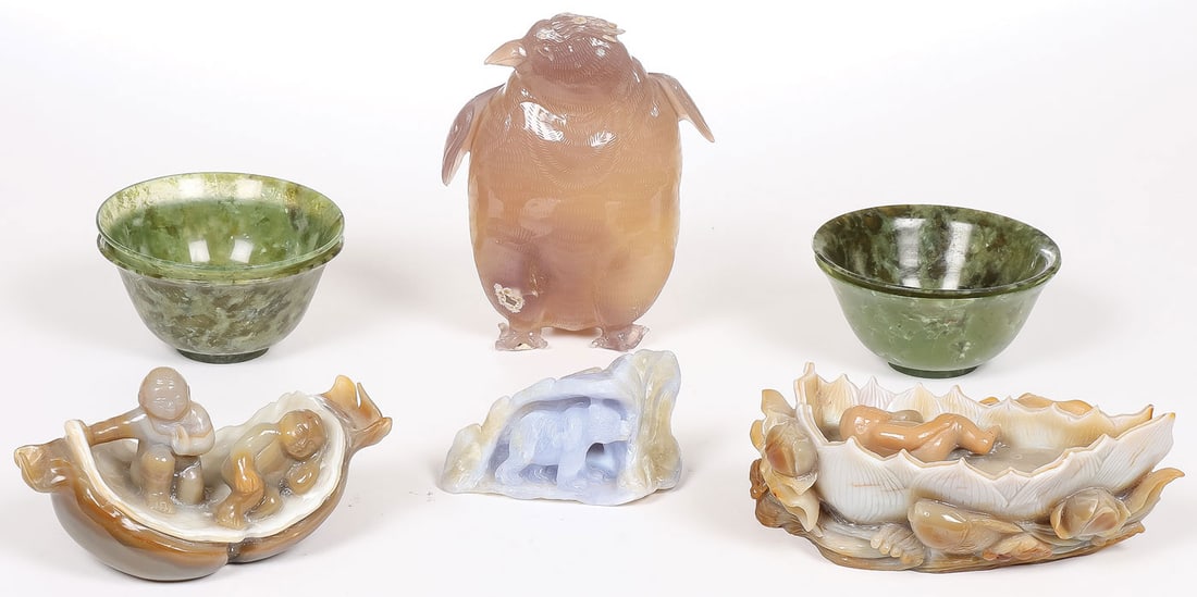 CHINESE CARVED JADE AND HARDSTONE GROUP: CHINESE CARVED JADE AND HARDSTONE GROUP. Comprising eight individual pieces, including an interesting freestanding carved jade penguin, two carved jade groups depicting children and plant pods, two th