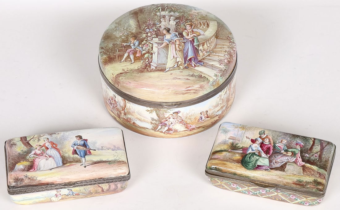 3 SILVER AND PAINTED ENAMEL BOXES, C. 1890: 3 SILVER AND PAINTED ENAMEL BOXES, C. 1890. Comprising three individual boxes, probably French, each completely painted on the exterior and interior, including a large round box, the hinged lid with a