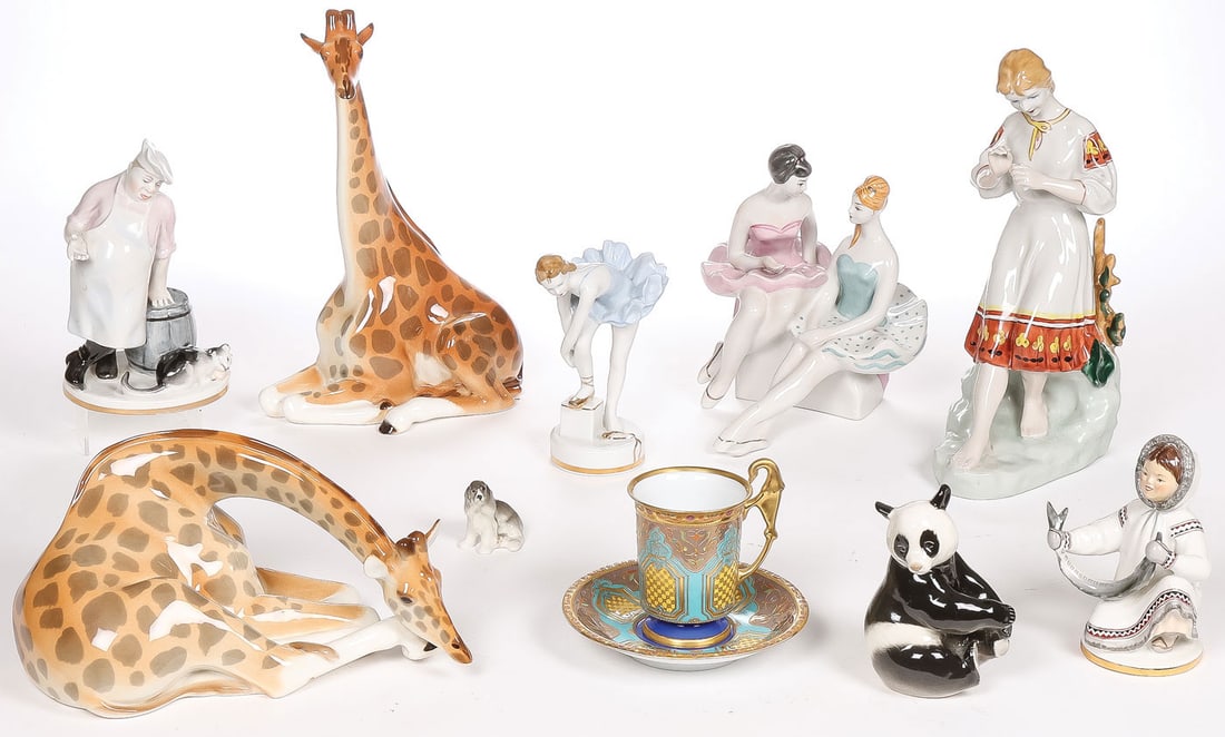 11 PIECES SOVIET PORCELAIN: 11 PIECES SOVIET PORCELAIN. Comprising 11 individual pieces of Soviet porcelain, including six pieces from the Lomonosov porcelain factory, consisting of two giraffes, an Eskimo fisher boy, a panda,