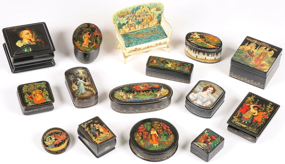 14 HAND PAINTED RUSSIAN LACQUER BOXES: 14 HAND PAINTED RUSSIAN LACQUER BOXES. Comprising a good and diverse offering, depicting traditional Russian scenes, various shapes and sizes as shown, some artist signed, titled, and dated,