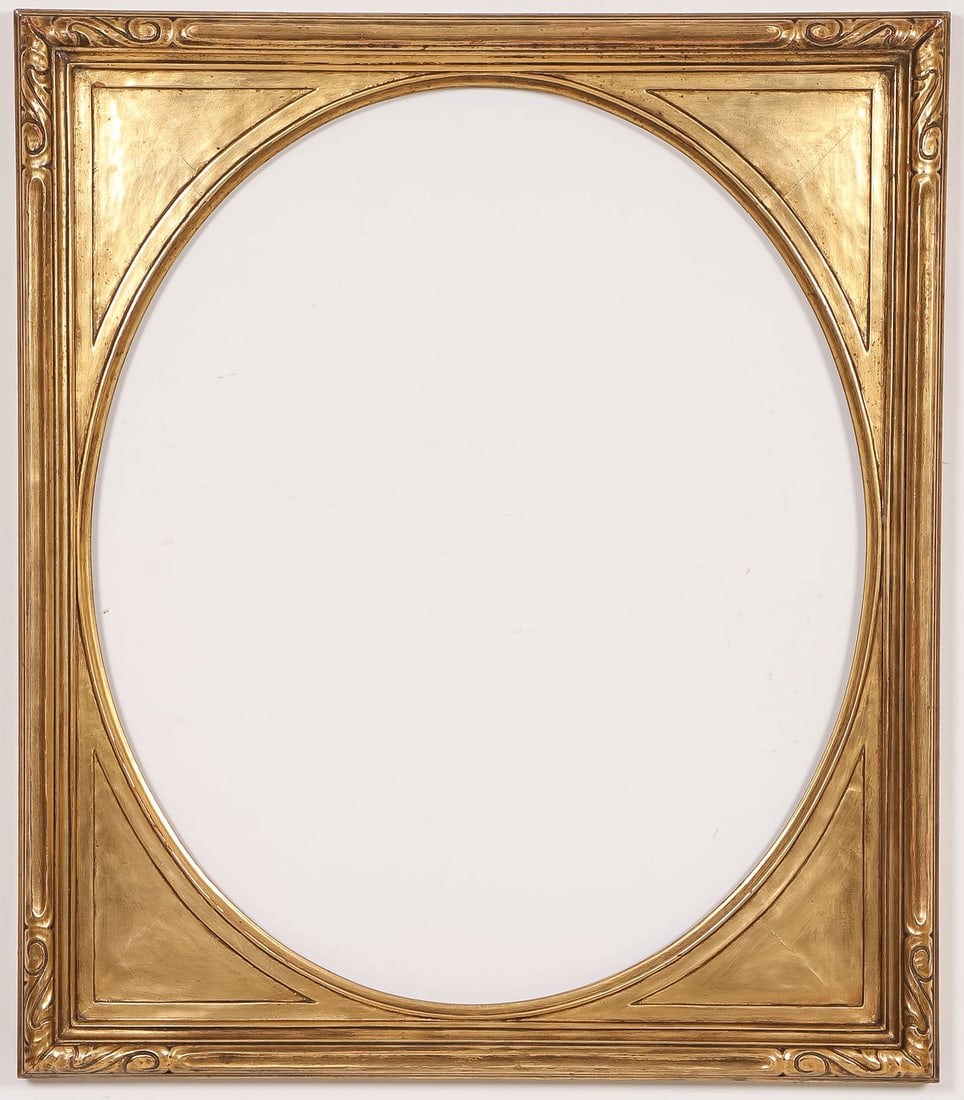 OVAL CARVED GILT WOOD FRAME: OVAL CARVED GILT WOOD FRAME. Comprising a vintage carved gilt wood frame with integral oval interior. Interior measurement 22.75 x 27.75 inches, exterior measurement 29.75 x 25.75 inches. SHIPPING NOT