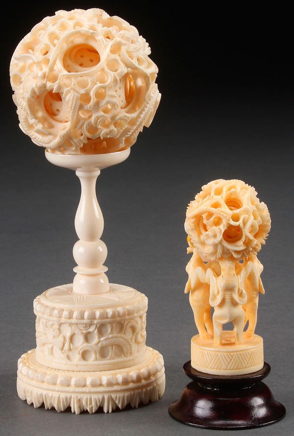 A PAIR OF CHINESE CARVED IVORY MYSTERY PUZZLE BALLS - Sep ...