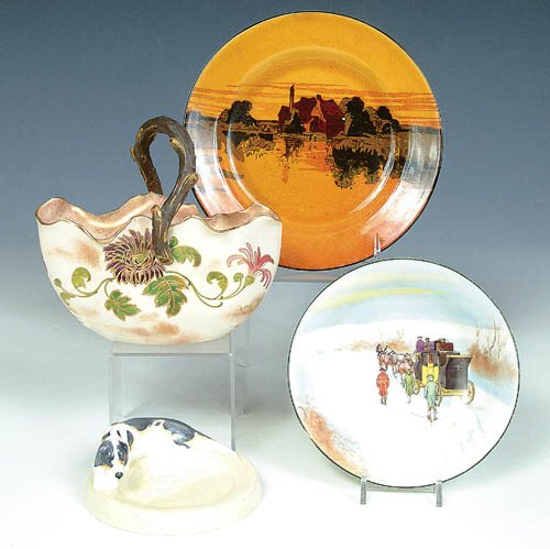 FOUR PIECES OF ENGLISH PORCELAIN consis: FOUR PIECES OF ENGLISH PORCELAIN consisting of a Royal Doulton Seriesware plate and bowl, Doulton basket and a Royal Worcester tray "Hound Modeled by Doris Lindner", the largest 7.5" in diameter. Esti