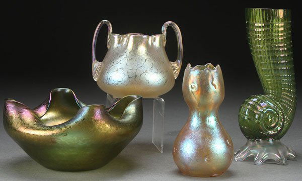 THREE LOETZ BOHEMIAN ART GLASS VASES, EARLY 20TH C: THREE LOETZ BOHEMIAN ART GLASS VASES, EARLY 20TH CENTURY. With iridized glass finish and ground pontils, one with applied ribbed handles the pontil inscribe "Austria" with crossed arrows mark, togethe