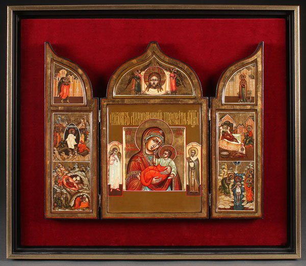 A VERY FINE RUSSIAN ICON TRIPTYCH, LAST QUARTER: A VERY FINE RUSSIAN ICON TRIPTYCH, LAST QUARTER OF THE 20TH CENTURY. The central ogee arched panel depicting an image of the Muromskaya Mother of God with the Guardian Angel and St. Basil on the borde