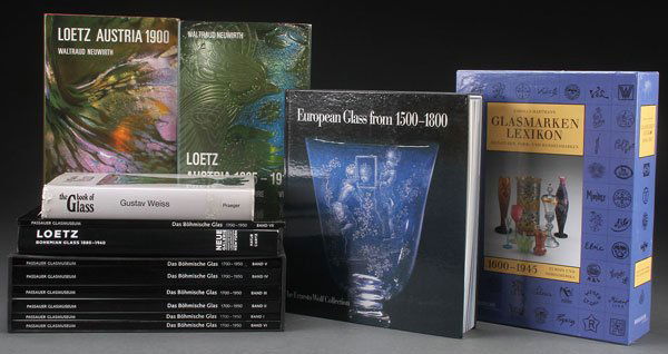 A SEVEN VOLUME SET OF "DAS BOHMISCHE GLAS": A SEVEN VOLUME SET OF "DAS BOHMISCHE GLAS" BY PASSAUER GLASSMUSEUM. Together with "Glasmarken Lexikon," "Loetz Bohemian Glass 1880-1940" by Hatje Cantz, "European Glass from 1500-1800, The Ernesto Wol