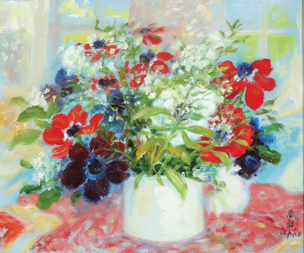 LE PHO(Vietnamese 1907-2001) Floral Still Life: LE PHO(Vietnamese 1907-2001)Floral Still Life Oil on canvasSigned Lower right "Le Pho" and verso of stretcher inscribed with title in French and "Walley Findlay Galleries Chicago"17.75 inches x 21 inc