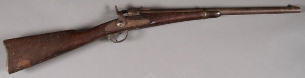 RARE CIVIL WAR JOSLYN CARBINE: A JOSLYN MODEL 1862 TRANSITION TO 1864 SINGLE SHOT RIMFIRE CARBINE, .52 CAL. Hinged breach block with vent hole and spring pull tab. Brass contoured butt plate, brass trigger guard, single brass barre