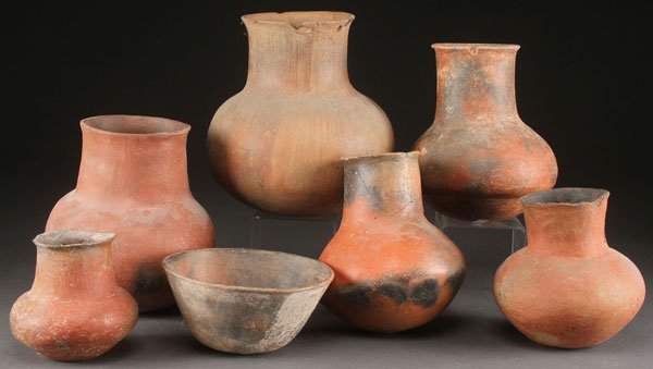 SEVEN PRE HISTORIC POTTERY VESSELS: SEVEN PRE HISTORIC POTTERY VESSELS. Including Hohokam and Salado bowls and ollas. Some with losses. The largest height 9.5 inches.
