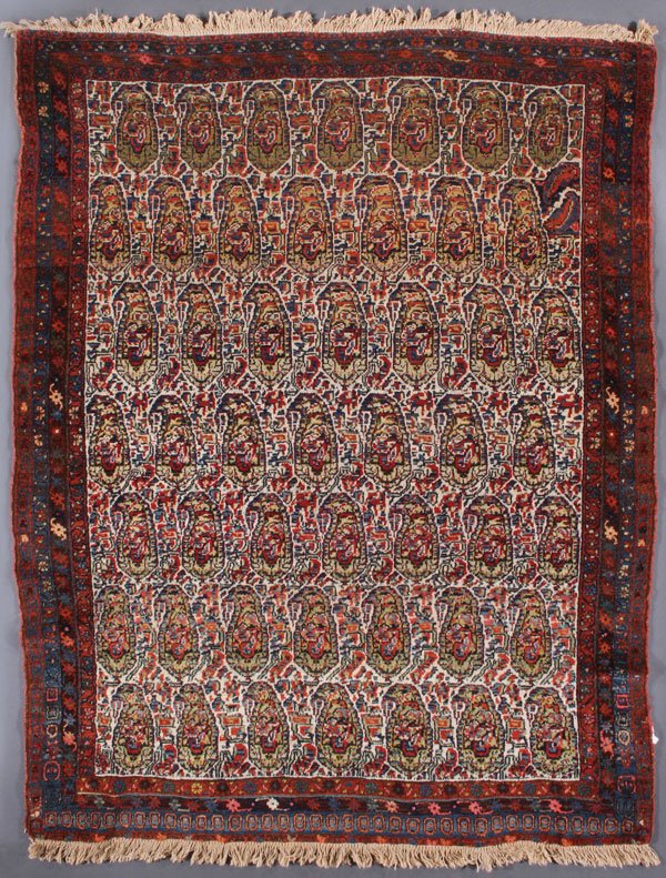 A QASHQAI ORIENTAL RUG: A QASHQAI ORIENTAL RUG, FIRST QUARTER 20TH CENTURY. 4 feet 7 inches x 5 feet 10 inches (139.7 x 177.8 cm). Provenance: From the lifetime estate collection of Jose Antonio Danobeitia (1942-2011). Born 