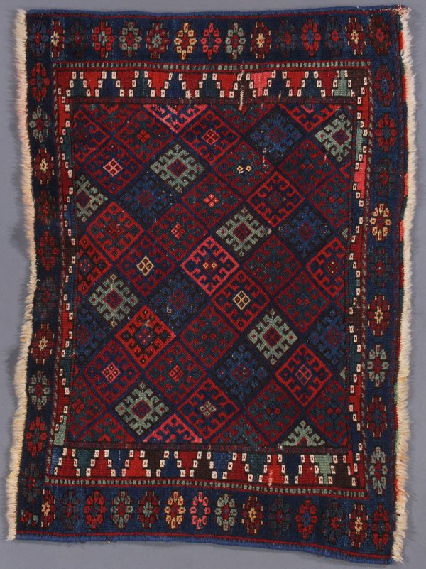 A PERSIAN JAFF KURD BAG FACE, SECOND QUARTER 20TH: A PERSIAN JAFF KURD BAG FACE, SECOND QUARTER 20TH CENTURY. 2 feet 4 inches x 3 feet 4 inches (71.1 x 101.6 cm). Provenance: From the lifetime estate collection of Jose Antonio Danobeitia (1942-2011). 