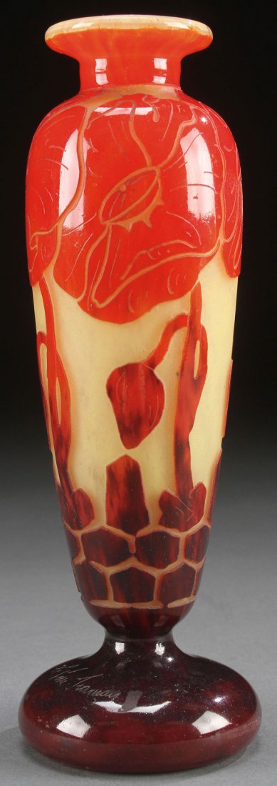 A LE VERRE FRANCAIS CAMEO "PAVOTS" ART GLASS VASE: A LE VERRE FRANCAIS FRENCH CAMEO "PAVOTS" ART GLASS VASE, EARLY 20TH CENTURY. In gray colored glass internally decorated in lemon yellow mottle and overlaid with orange shading to amethyst and cut wit