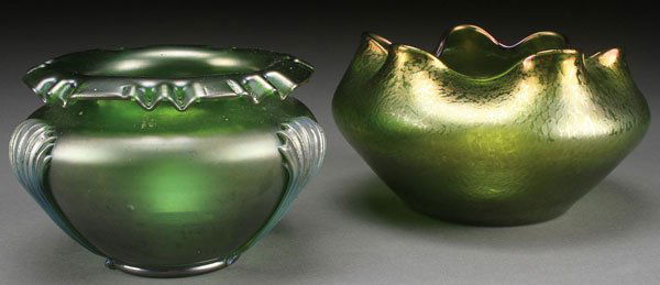 A PAIR OF AUSTRIAN LOETZ ART GLASS VASES, EARLY: A PAIR OF AUSTRIAN LOETZ ART GLASS VASES, EARLY 20TH CENTURY. In green iridized glass comprising a Creta "Papillon" with wavy scalloped rim and a Creta glass with applied blue "cat paw" larmes below a