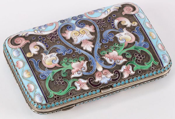 A RUSSIAN STYLE SILVER & ENAMEL CIGARETTE CASE: A RUSSIAN STYLE SILVER GILT AND CLOISONNÉ AND SHADED ENAMEL CIGARETTE CASE, 2ND HALF 20TH CENTURY. Of rectangular form and with both sides overall enameled in scrolling foliage and beaded turquoise b