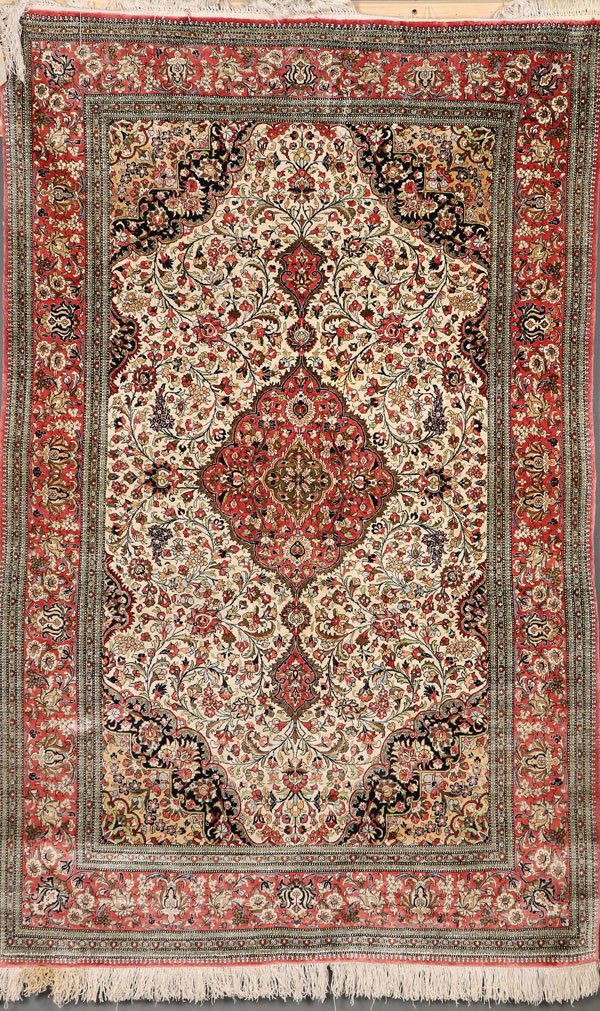 A GOOD PERSIAN QUM HAND WOVEN ORIENTAL CARPET (1 of 5)