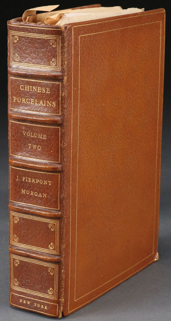 CHINESE PORCELAINS VOLUME TWO (1 of 3)