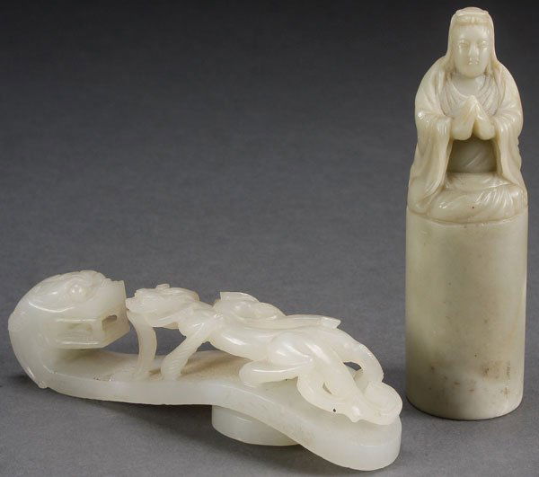A CHINESE CARVED JADE BELT HOOK AND FIGURAL SEAL (1 of 4)