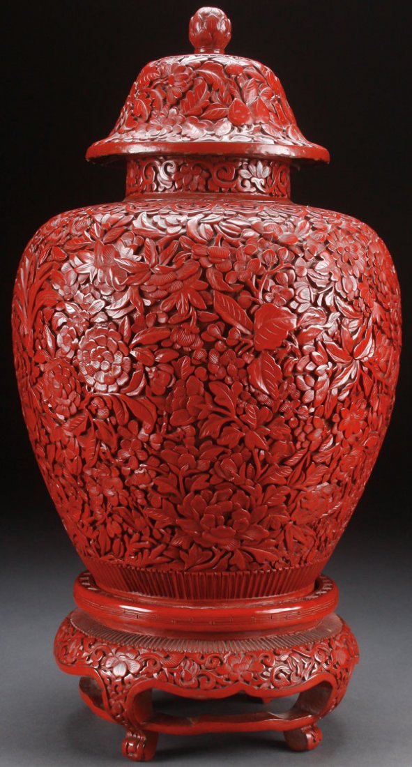 A LARGE CHINESE LIDDED CINNABAR LACQUERED URN (1 of 1)