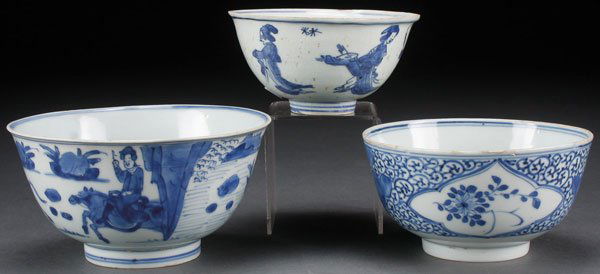 THREE CHINESE BLUE/WHITE DECORATED BOWLS, QING (1 of 1)