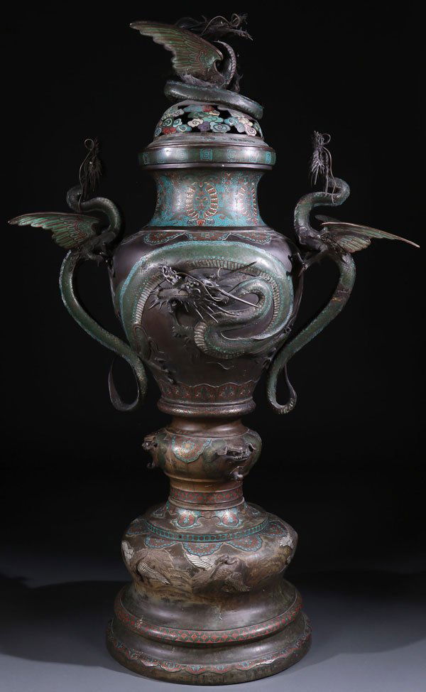 A MONUMENTAL CHINESE CLOISONNÉ BRONZE TEMPLE URN (1 of 9)