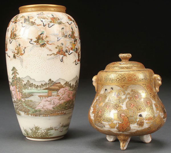 A VERY FINE JAPANESE SATSUMA VASE AND LIDDED (1 of 8)