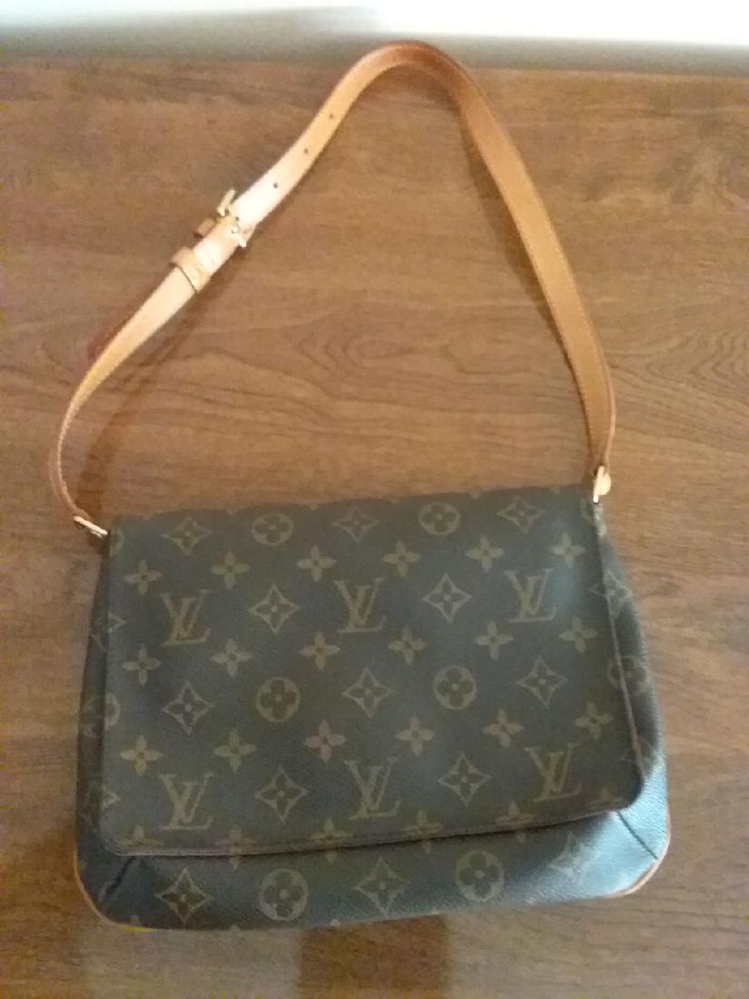 Authentic Louis Vuitton  Shoulder Bag PICK UP IN GARDEN (1 of 3)