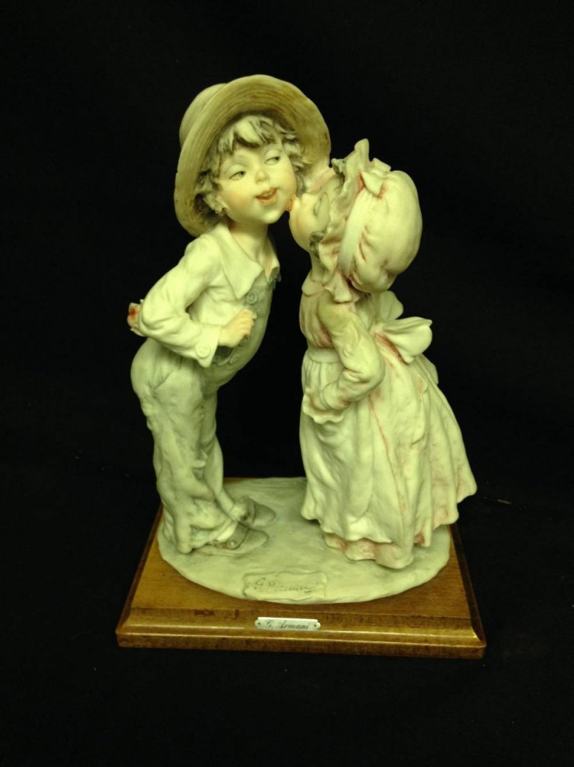 G Armani Figurine Little Girl And Boy First Kiss Approx (1 of 1)