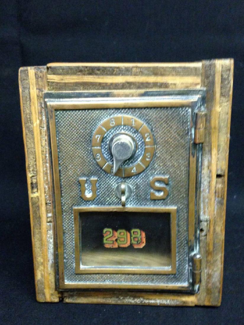 US Post Office Box: US Post Office Box Est Value $50-80