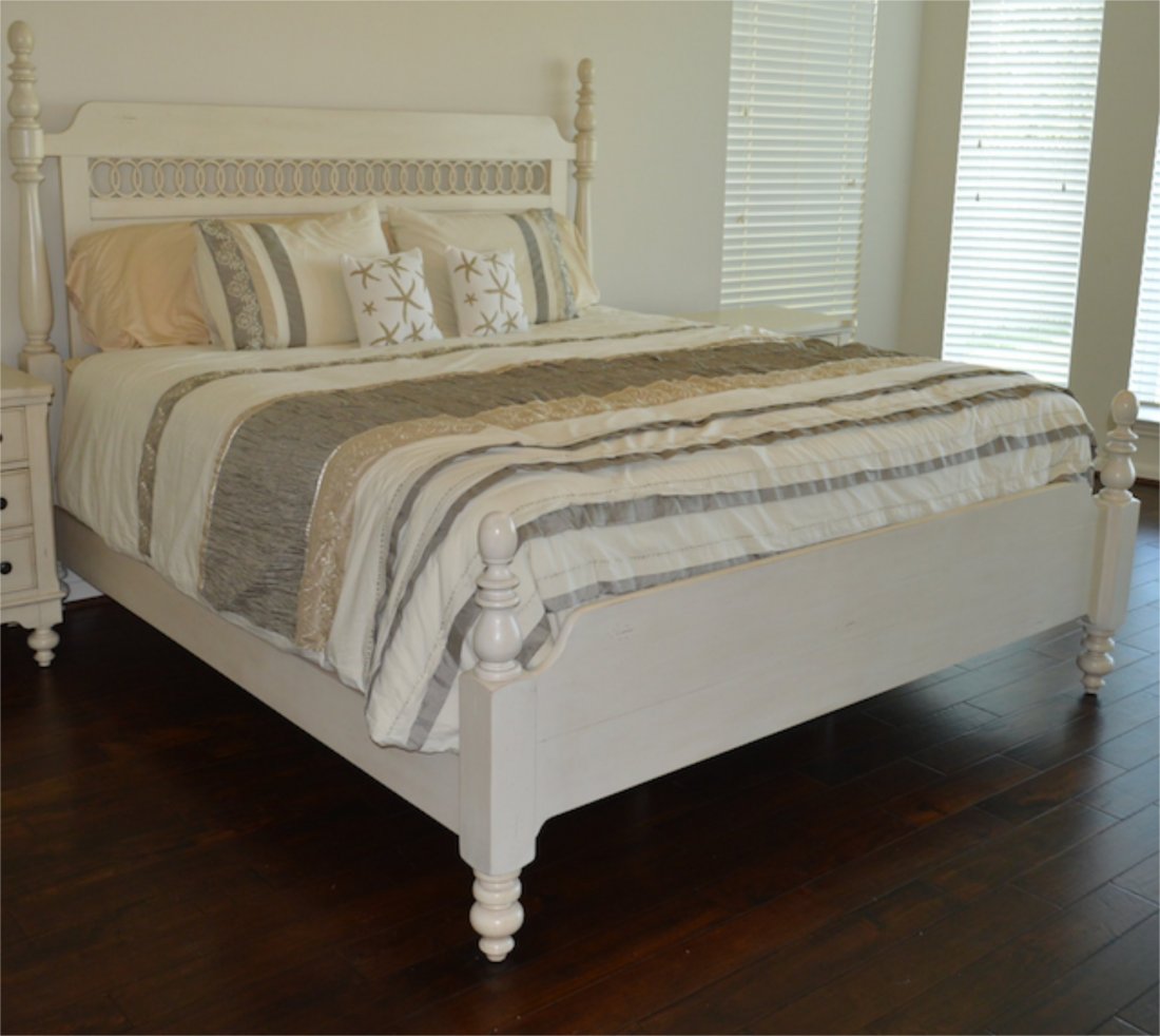 New: Howard Miller Vintage Cottage King Bed: New Never Used! Howard Miller Vintage Cottage Collection King Size Bed. Ivory wash. From the Vintage Farmhouse & Cottage Collection. Linens are not included. **Please note: This lot DOES include the l