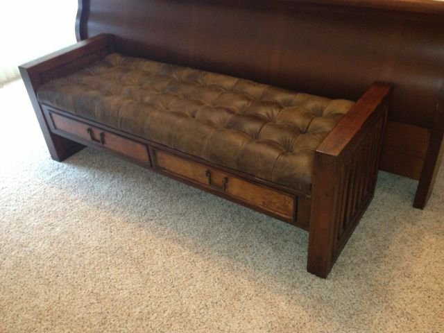 Mission Style Leather Storage Bench: Padded leather seat. Mission style leather storage bench. Perfect for the bedroom. Has antique bronze hardware and pulls.