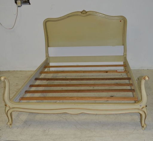 Drexel Touraine French Provincial Carved Shell Bed Oct 28 2017 Drexel Touraine French Provincial Carved Shell Bed