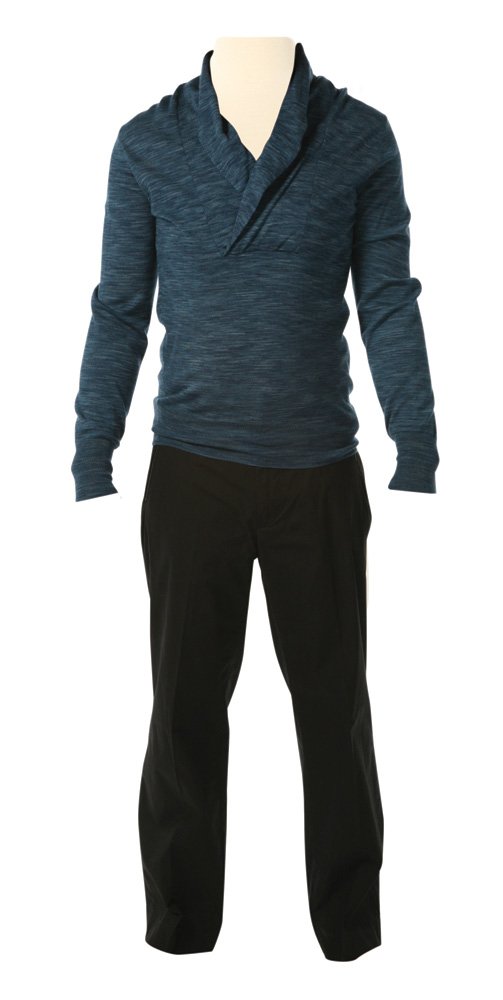 Peeta Training Center Apartment Dinner Costume: Peeta Training Center Apartment Dinner Costume from The Hunger Games. Worn by Josh Hutcherson as Peeta, this hero costume is seen while Peeta and Katniss are eating dinner in the training center apart