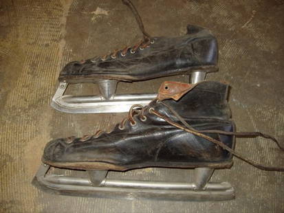 Vintage Royal Ice Skates Toronto Canada: S.E. Ballard Men's Size 11