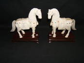 400: Asian Ivory Horses/Precious Stones