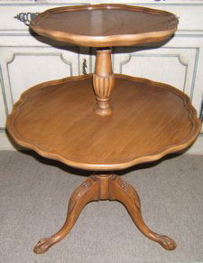 Duncan Phyfe Tier Table with Claw Feet: In good condition. Approx. size: 22 1/4"w x 30"h.
