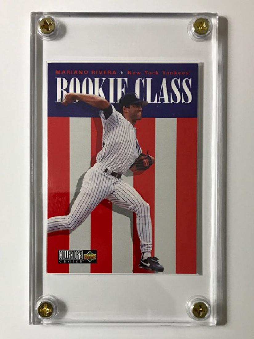 Mint MARIANO RIVERA Rookie Baseball Card: Upper Deck Rookie Class Baseball Card