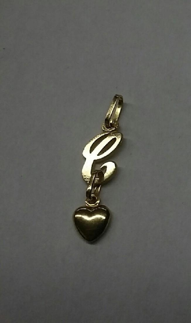 10k Gold Vintage Pendant: 10k Gold Vintage Pendant