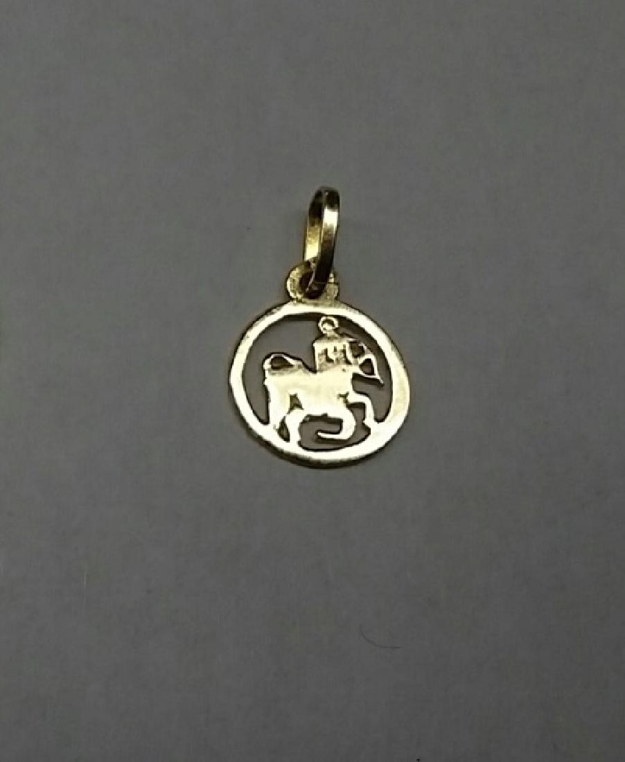 10k Gold Vintage Pendant: 10k Gold Vintage Pendant