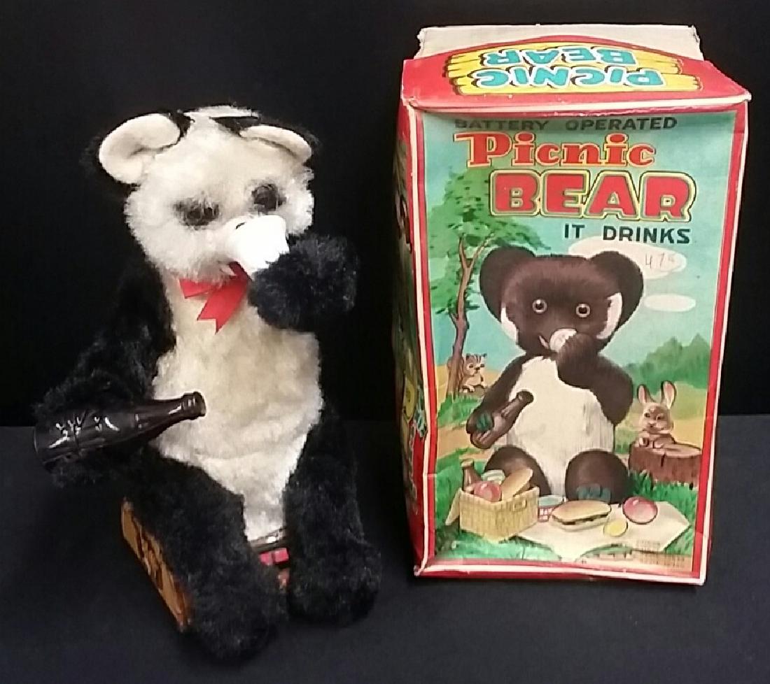 Vintage Picnic Bear Toy In Original Box: With Original Box, Non Tested