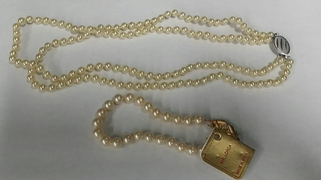 Mallorca Pearl Necklace & Bracelet Set: Mallorca Pearl Necklace & Bracelet Set