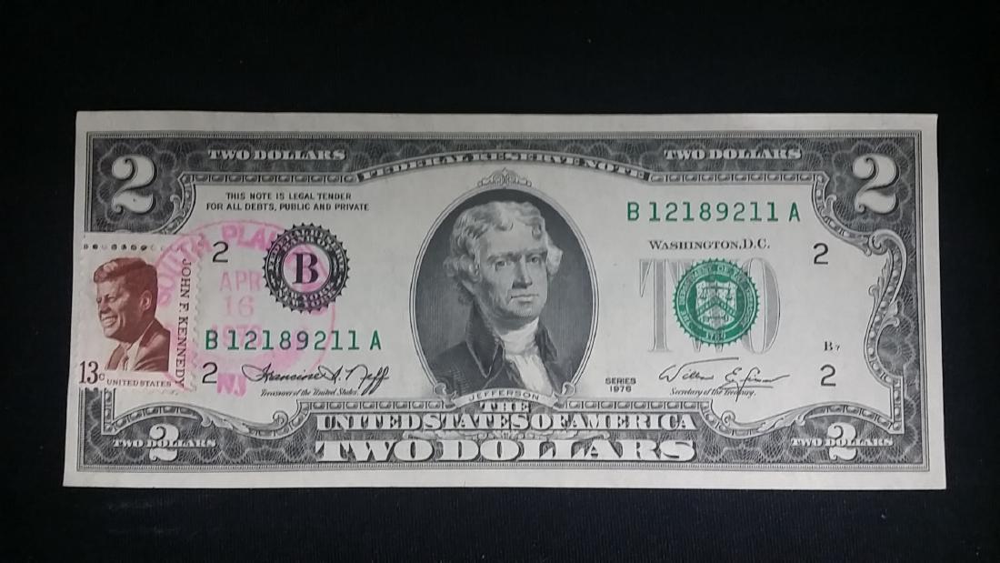 Bicentenial First Day Issue Stamp $2 Bill: Bicentenial First Day Issue Stamp $2 Bill