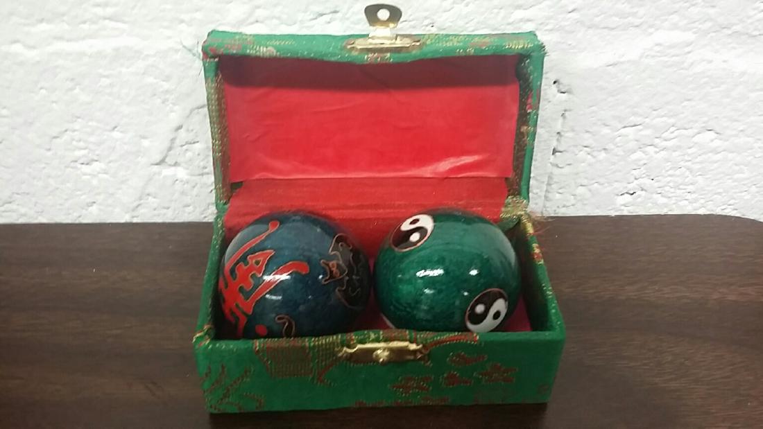 Vintage Chinese Medicine Balls In BOX: Vintage Chinese Medicine Balls In BOX