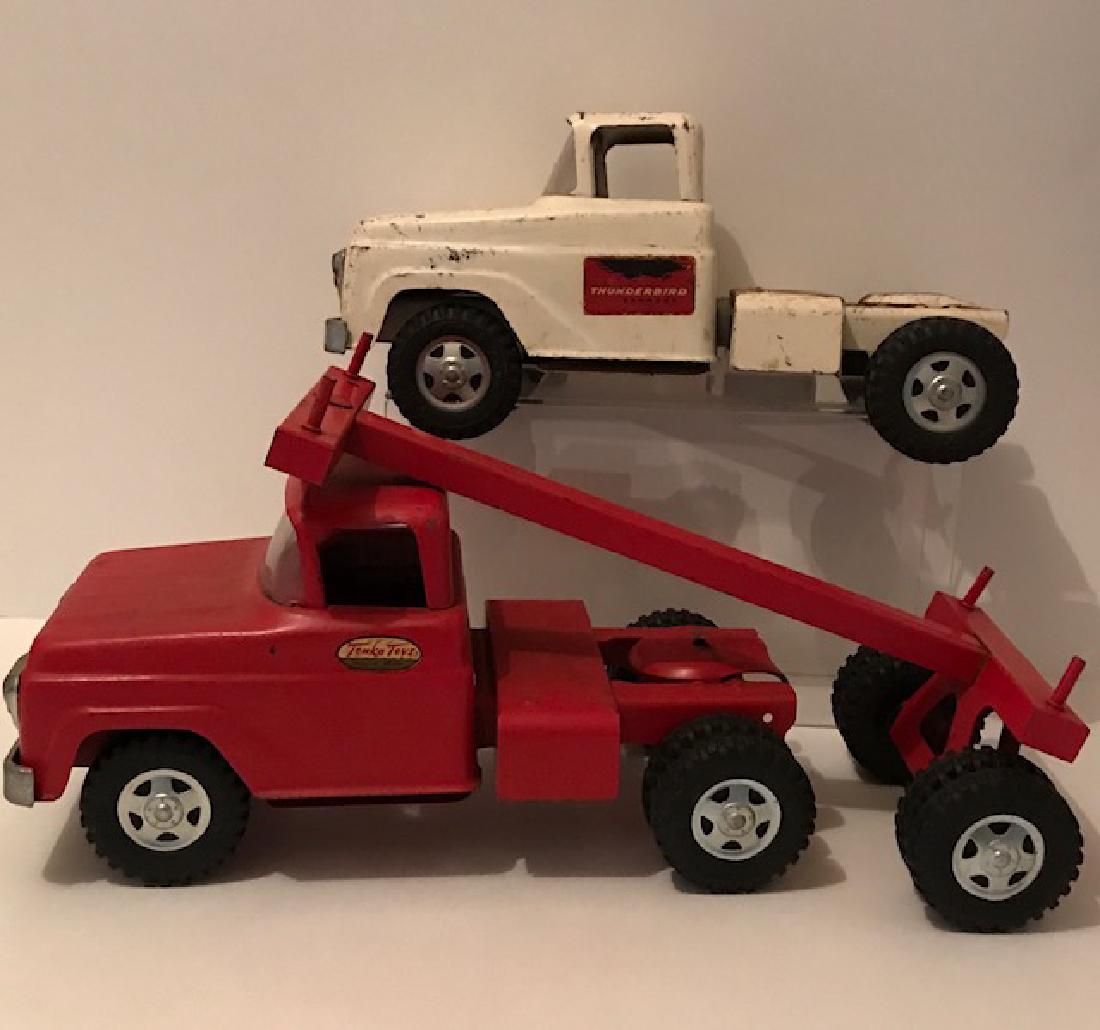 Lot of 2 1960’s TONKA Pressed Steel Hauler Trucks: Lot of 2 1960’s TONKA Pressed Steel Hauler Trucks