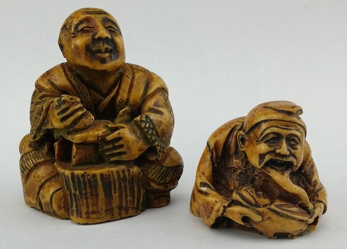 Set of 2 Chinese Netsukes: Set of 2 Chinese Netsukes