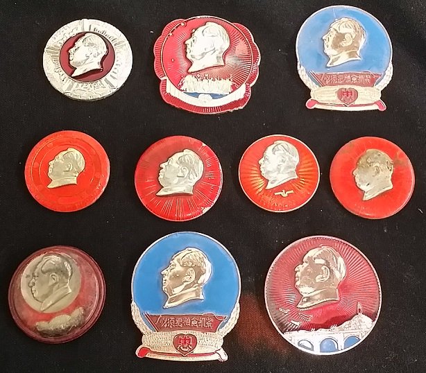 Lot of 10 Vintage Mao Si Tung Badges / Medals: Lot of 10 Vintage Mao Si Tung Badges / Medals